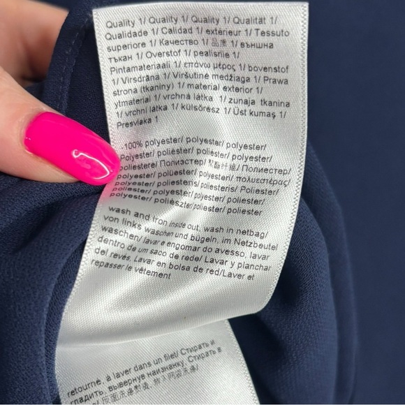 Escada Sport Business Casual Academia Sleeveless Blouse Navy Blue Size 40 US M - Picture 8 of 11